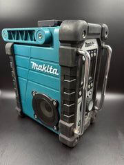 Makita 18v Jobsite Radio BMR102 - with 5.0Ah Battery