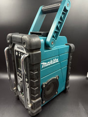 Makita 18v Jobsite Radio BMR102 - with 5.0Ah Battery