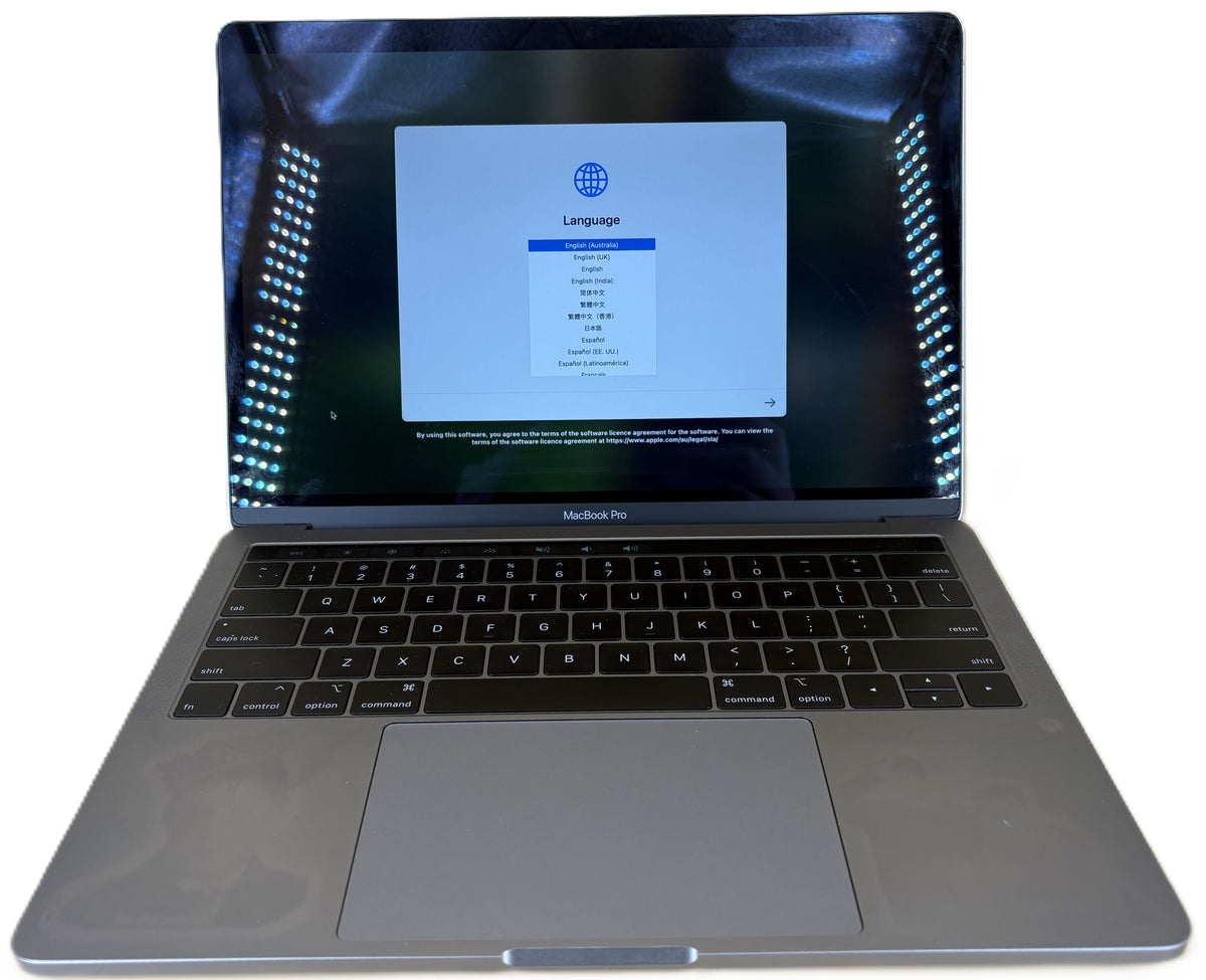 Apple - Macbook Pro 2019 - Touchbar - Charger And Case Included - FVFZ4EJ6L40Y