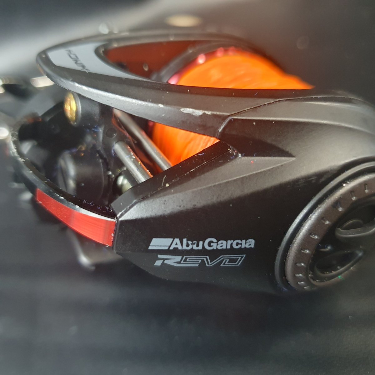 ABU GARCIA - FISHING REEL - REVO 5 - WINCH LP Baitcast - Mega Cash Sydney