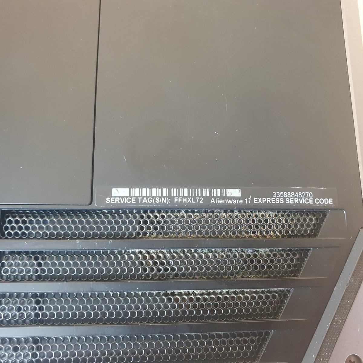 ALIENWARE LAPTOP 17 R3 - Intel i7 - 6700HQ @ 2.60GHz 16GB/1TB WITH CHARGER - Mega Cash Sydney