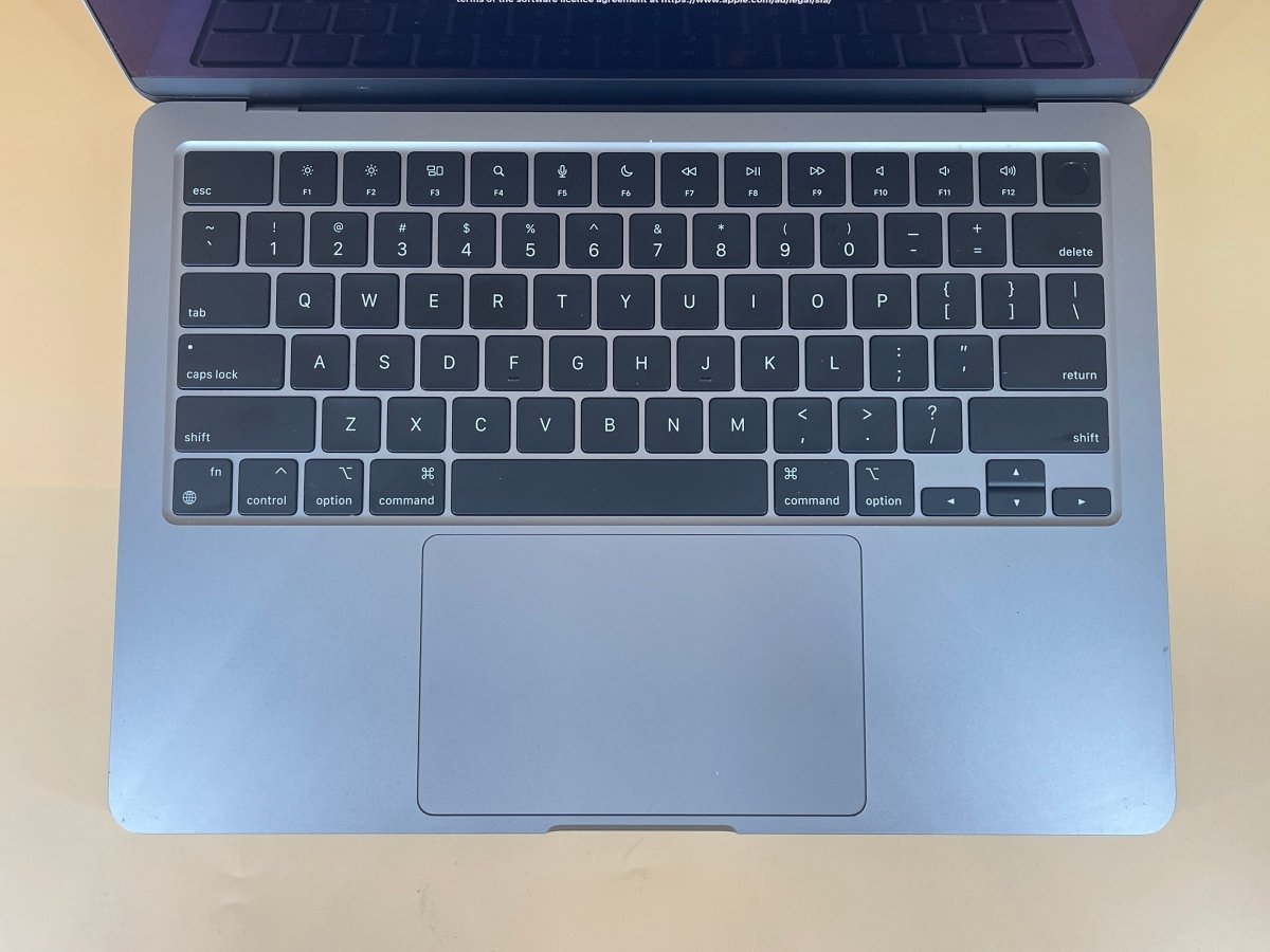 Apple MacBook Air 13.6' - 8gb/256gb - M2 System - Macos Sequoia 15.8 - Mega Cash Sydney