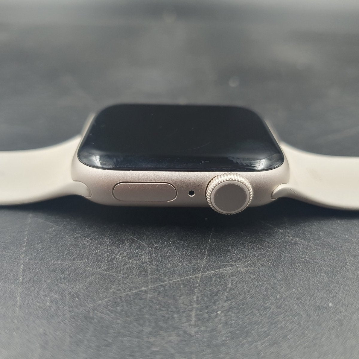 APPLE SMART WATCH SE3 40mm MEP64X/A - Mega Cash Sydney