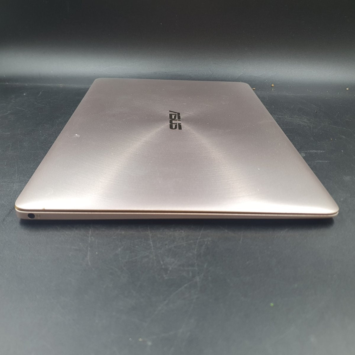 ASUS ZENBOOK LAPTOP - Intel i5 - 7200U @ 2.50GHz - 8GB/512GB - Win 10 Home - Mega Cash Sydney