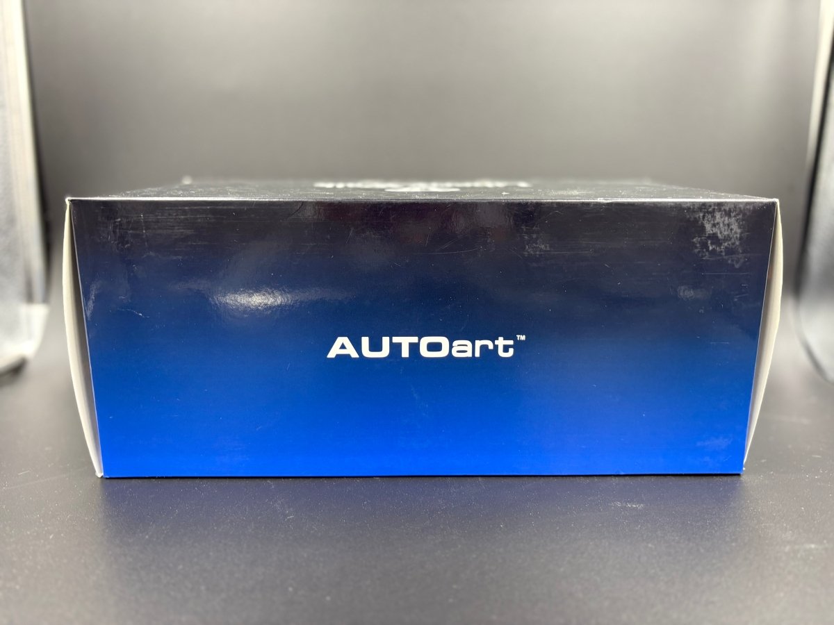 AUTOART DIECAST LIBERTY WALK LAMBORGHINI AVENTADOR 1/18 SCALE MODEL CAR - DAMAGED MIRRORS WITH SLIGHT SCRATCHES - Mega Cash Sydney