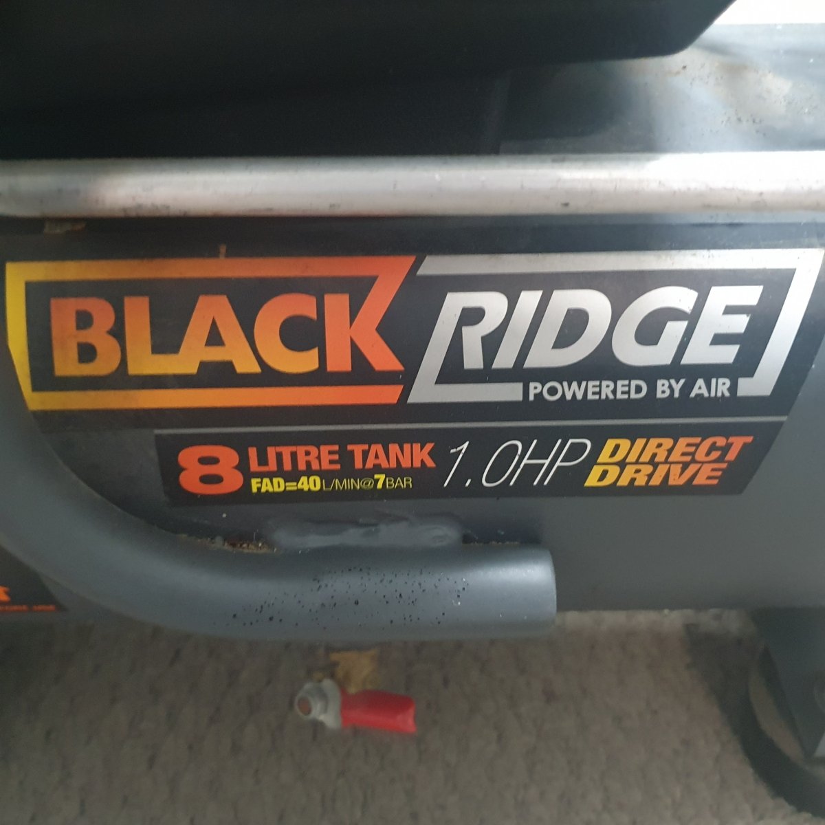 Black Ridge - BRi40 - Air Compressor - Mega Cash Sydney