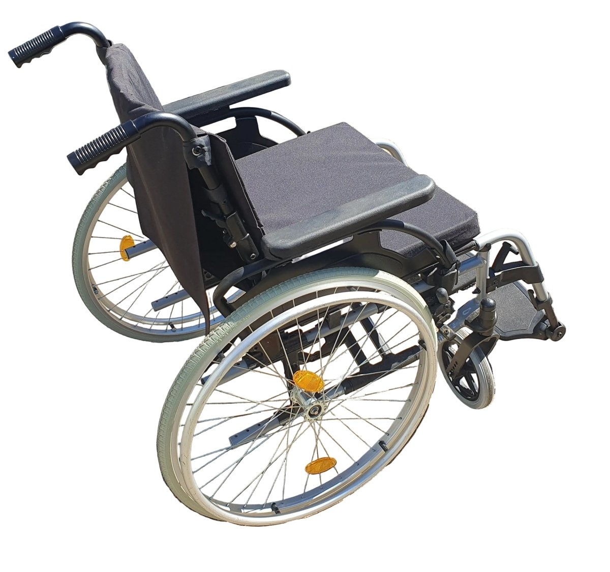 BREEZY BasiX² Lightweight Wheelchair - Mega Cash Sydney