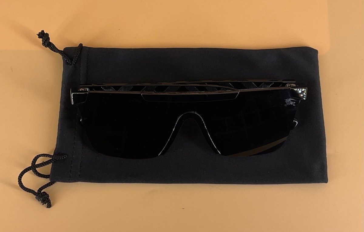 Burberry Sunglasses - Mega Cash Sydney
