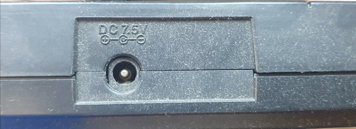 Casio PT - 180 - 32 key mini keyboard synth 80s - Mega Cash Sydney