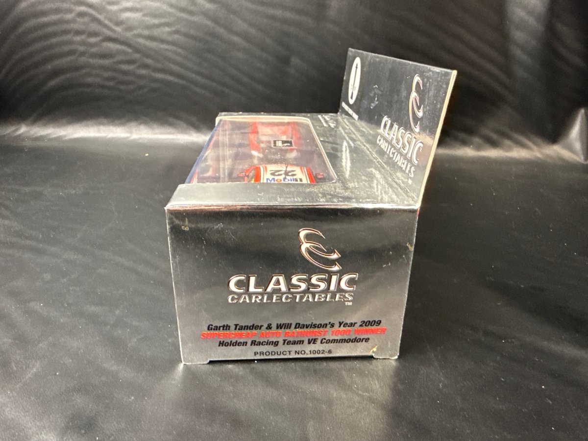 Classic Carlectables - Holden Racing Team - VE Commodore - 1002-6 - Mega Cash Sydney