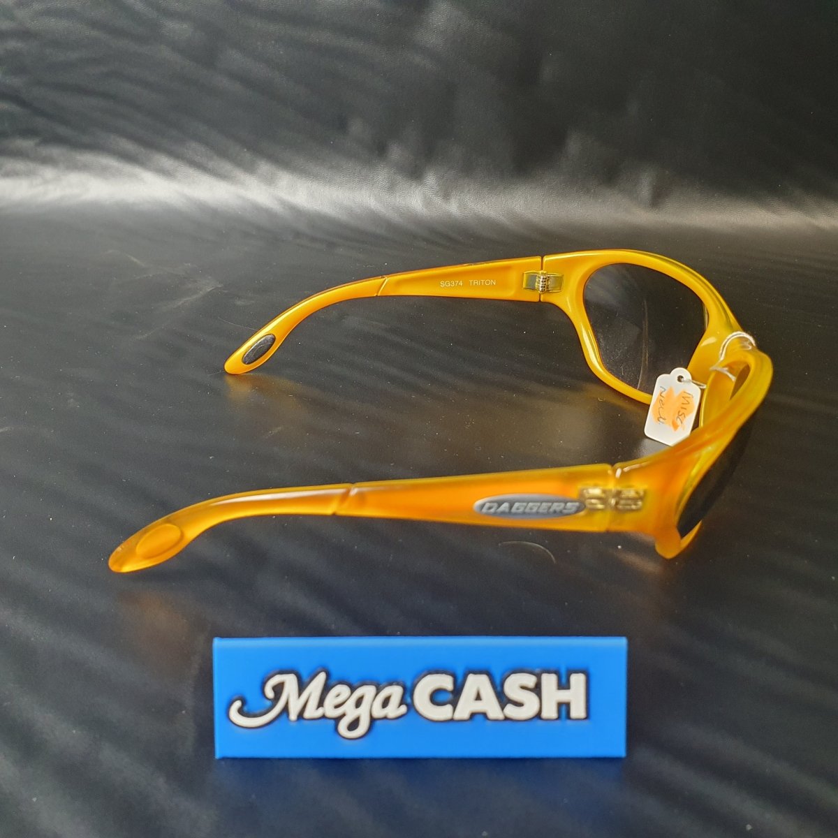 Daggers SG374 Triton - Sunglasses - Mega Cash Sydney