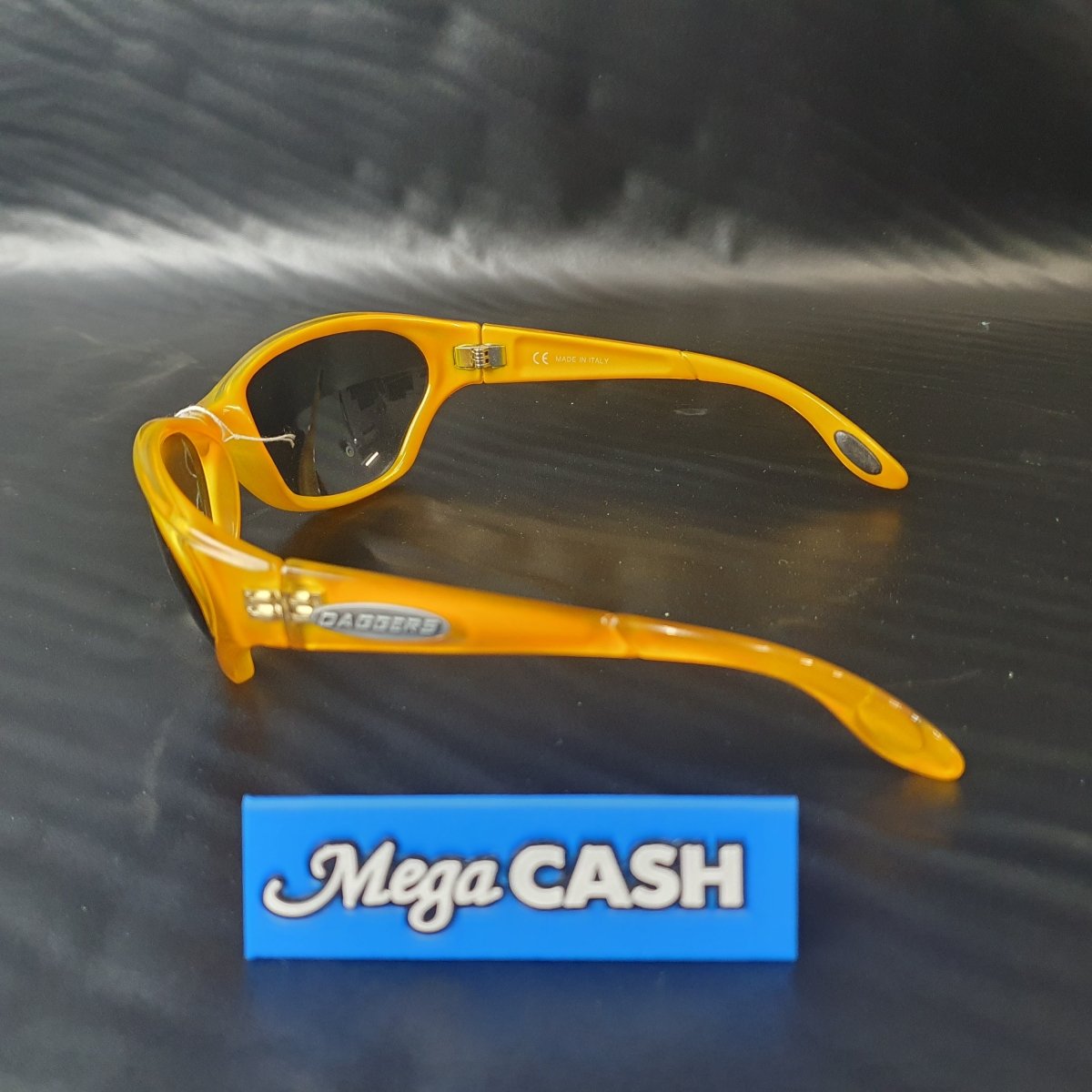 Daggers SG374 Triton - Sunglasses - Mega Cash Sydney