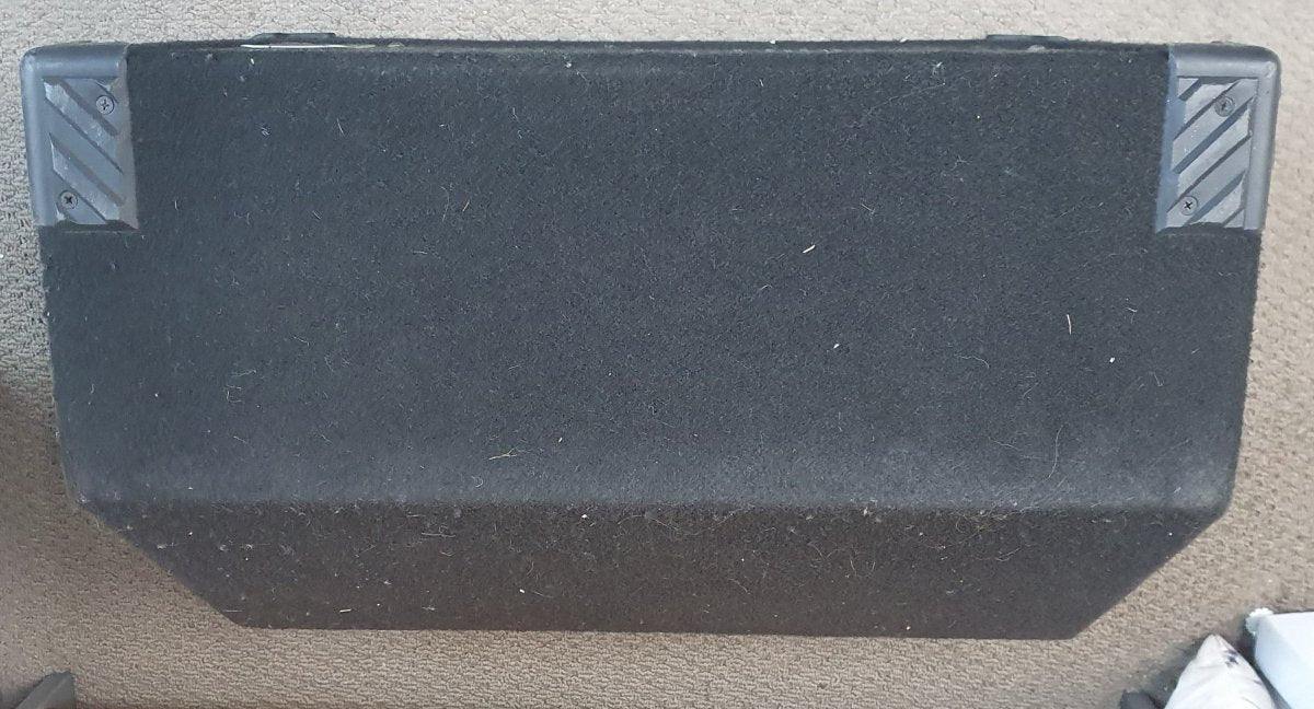 DAVID EDEN - BASS SPEAKER WEDGE CABINET - D210MBX8 - 350W 8 Ohms - Mega Cash Sydney