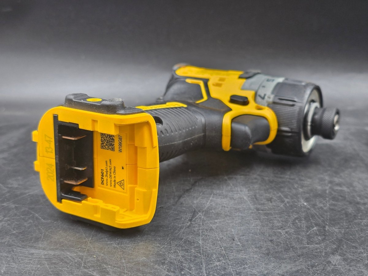 DEWALT - 12V XR Brushless 1/4" Screwdriver - DVF601 - Skin Only - Mega Cash Sydney
