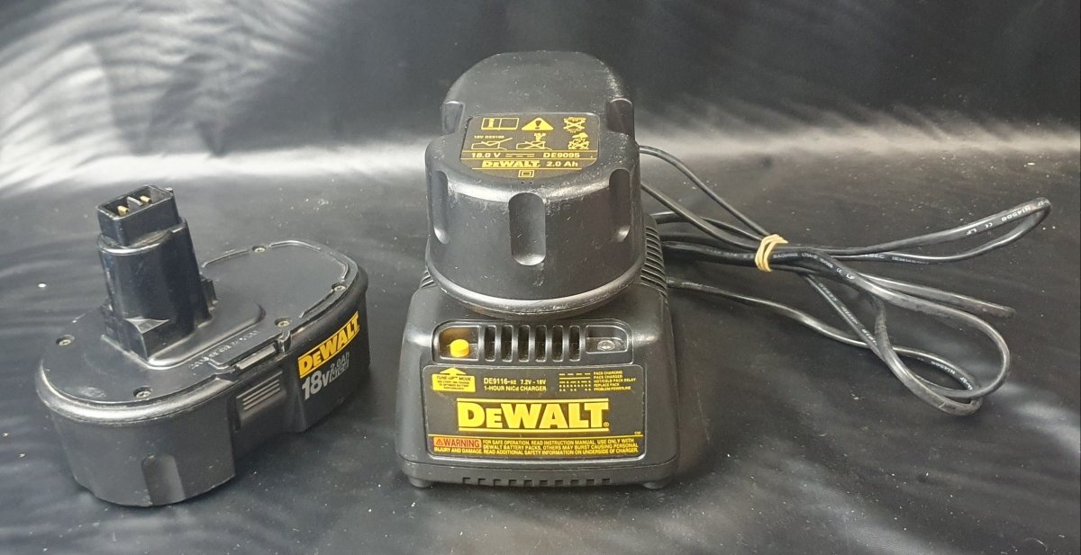 Dewalt - DC410 - Heavy Duty Cordless Cut - Off Tool (Grinder) + Charger + Batteries - Mega Cash Sydney