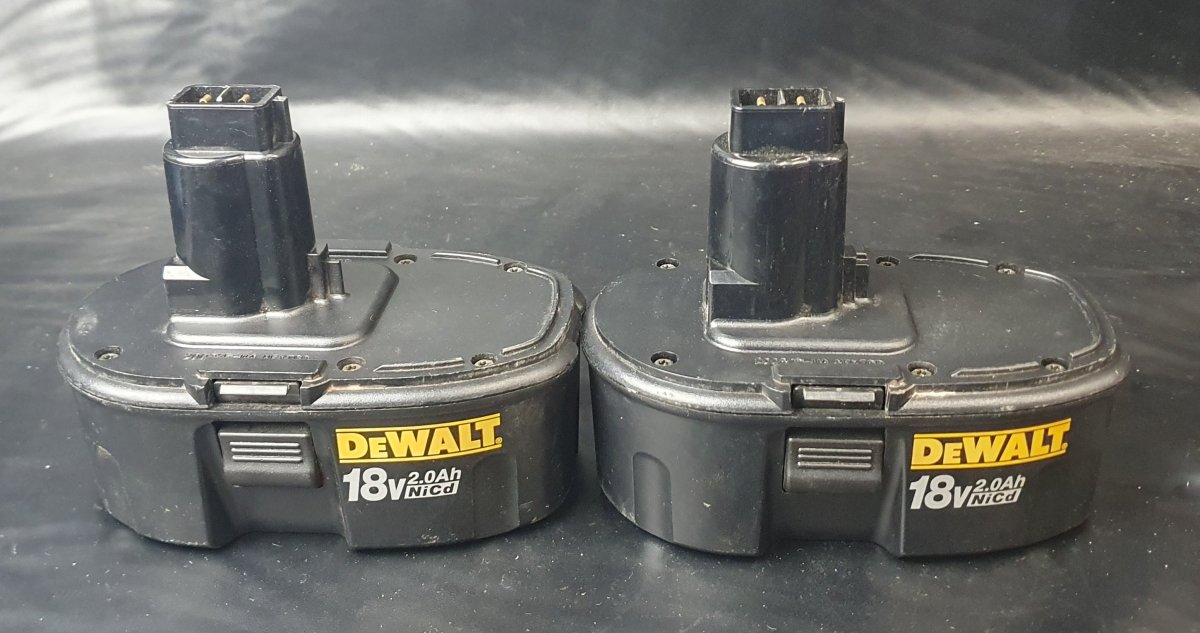 Dewalt - DC410 - Heavy Duty Cordless Cut - Off Tool (Grinder) + Charger + Batteries - Mega Cash Sydney