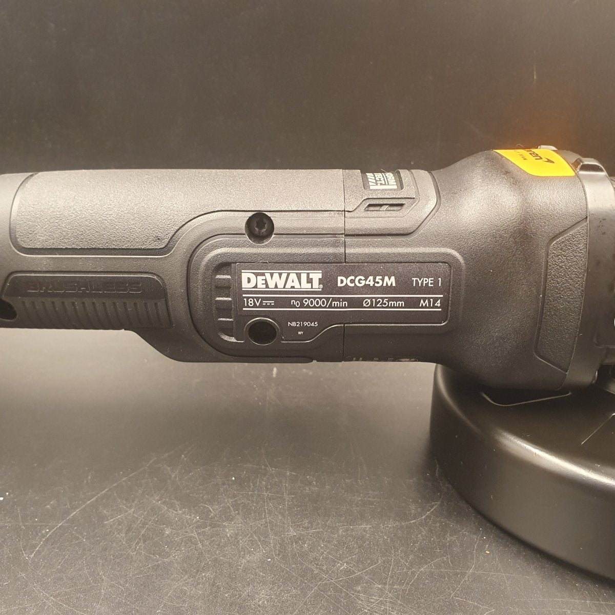 DeWALT x McLaren 18V XR 125mm Angle Grinder 5.0Ah Kit - Mega Cash Sydney