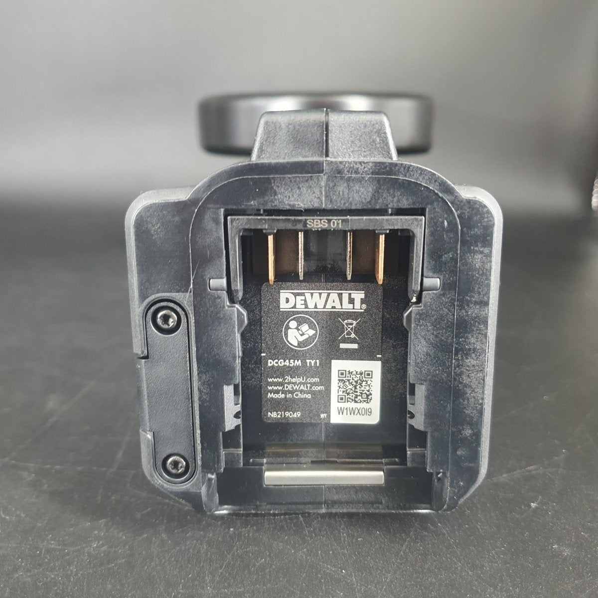 DEWALT x McLaren F1 Team 18V XR Special Edition Grinder - Tool Only - Mega Cash Sydney