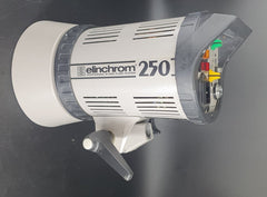 ELINCHROM 250 LIGHT MULTI VOLTAGE FLASH WITH ELINCA SA TRIPOD & 5 METRE SYNCHRO CORD - Mega Cash Sydney