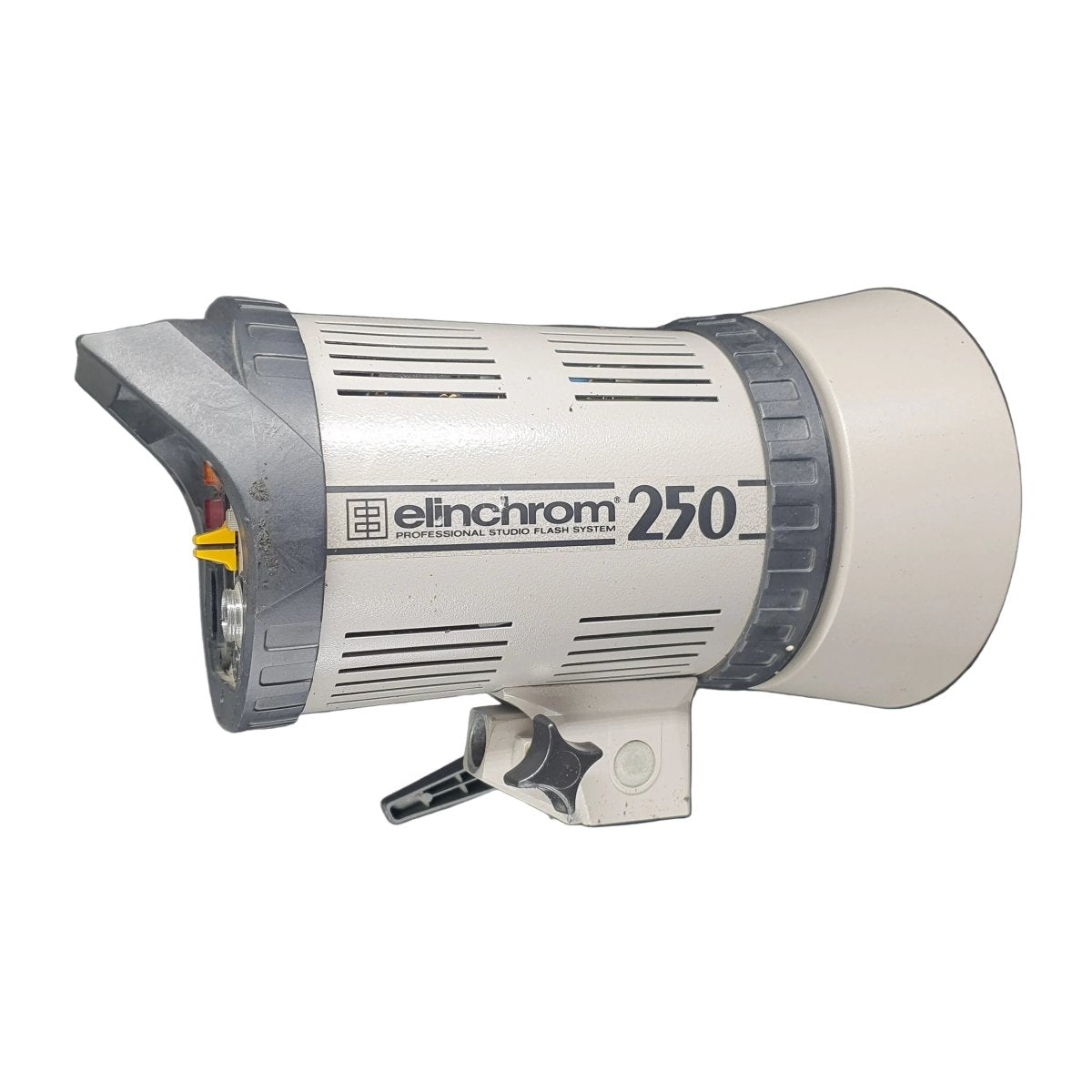 ELINCHROM 250 LIGHT MULTI VOLTAGE FLASH WITH ELINCA SA TRIPOD & 5 METRE SYNCHRO CORD - Mega Cash Sydney