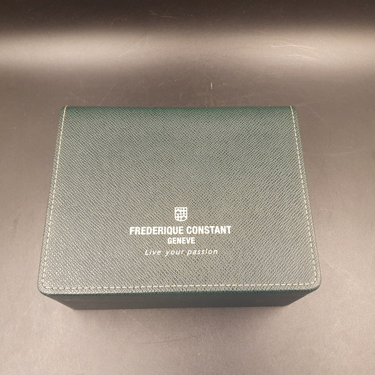 Frederique Constatnt - Geneve - 3125710 - UNISEX Watch - Mega Cash Sydney