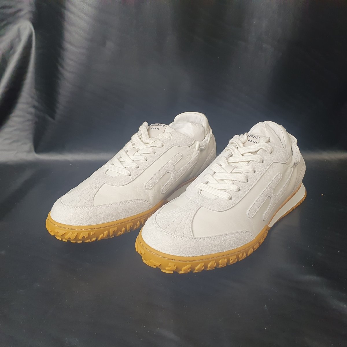 HERMES - Nappa Jet Sneakers - Size 40 - Mega Cash Sydney