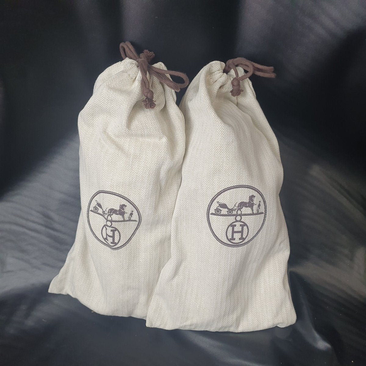 HERMES - Nappa Jet Sneakers - Size 40 - Mega Cash Sydney