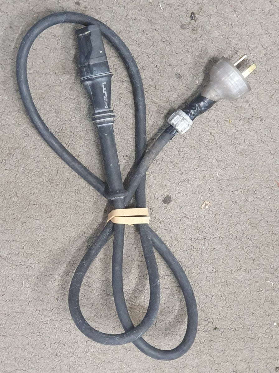 HILTI - DEMOLITION HAMMER - TE 1000 - AVR with CHISELS AND POWER LEAD - Mega Cash Sydney