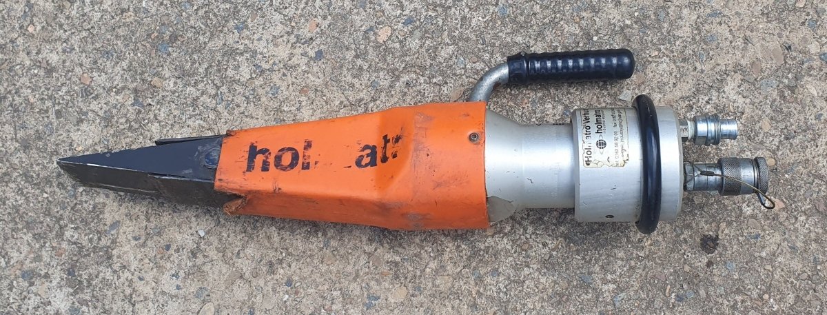 HOLMATRO HYDRAULIC PUMP 2035 DU + Wedge + Cutter - Read Conditions - Mega Cash Sydney