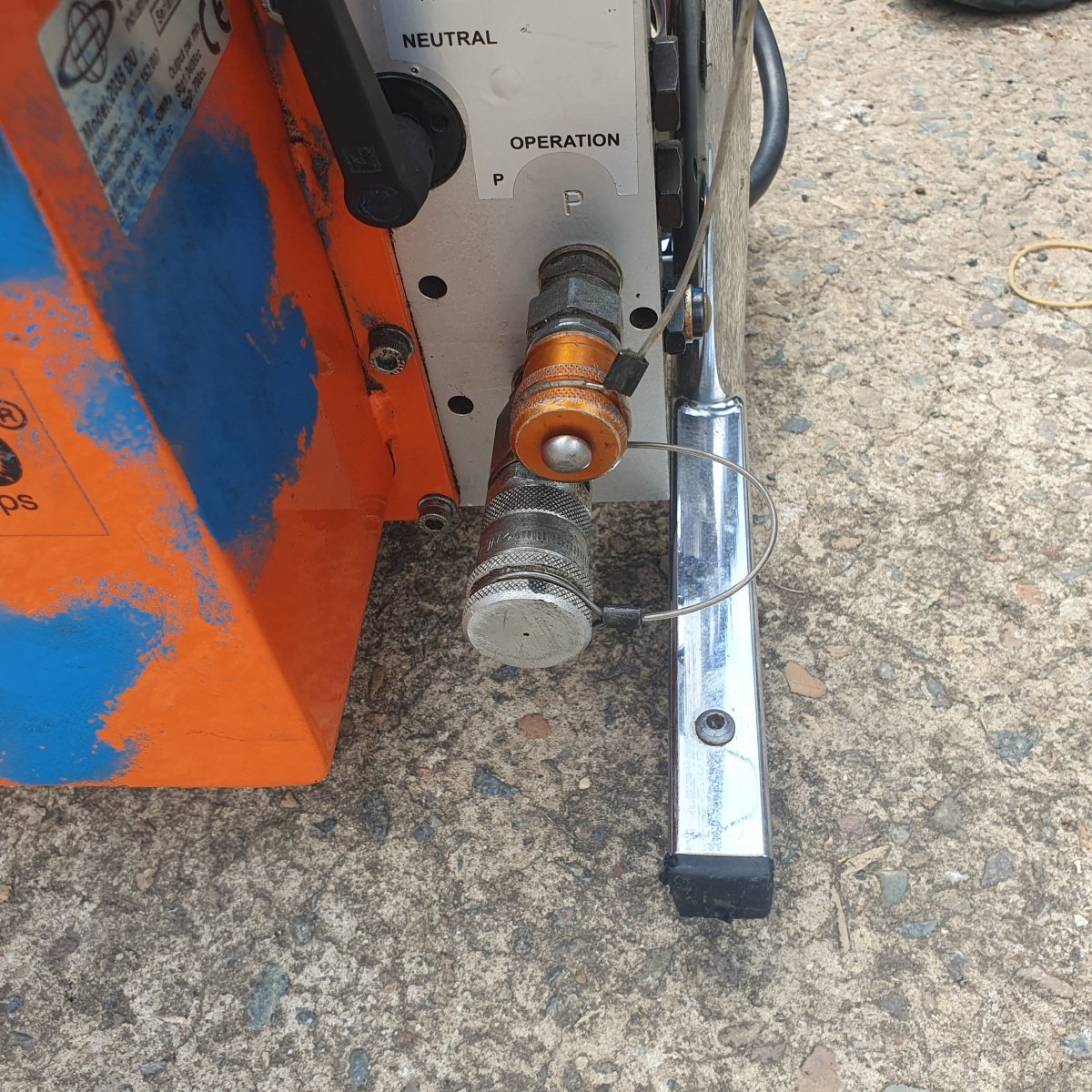 HOLMATRO HYDRAULIC PUMP 2035 DU + Wedge + Cutter - Read Conditions - Mega Cash Sydney