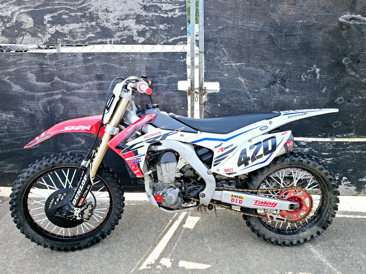 Honda Motorbike CRF450 2015 - Manual - Mega Cash Sydney