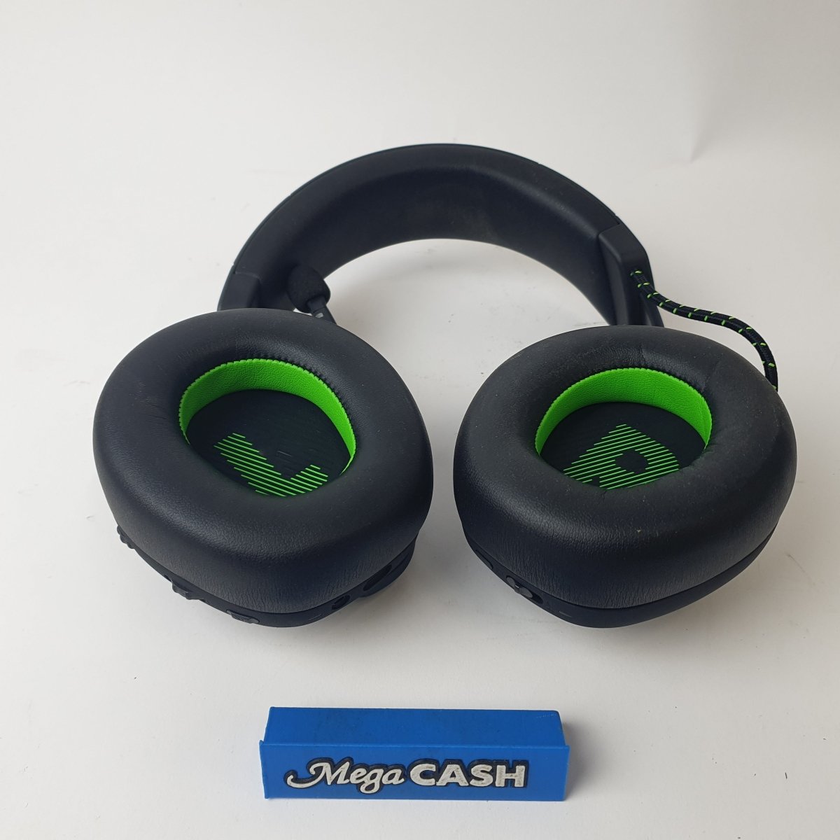 JBL HEADSET QUANTUM 910X WITH LEADS AND DONGLE AND MANUAL - Mega Cash Sydney