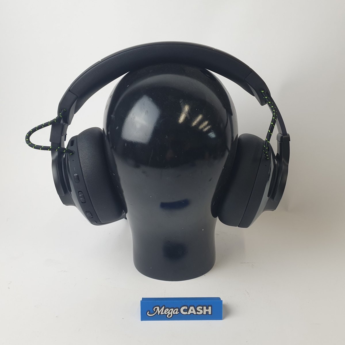 JBL HEADSET QUANTUM 910X WITH LEADS AND DONGLE AND MANUAL - Mega Cash Sydney