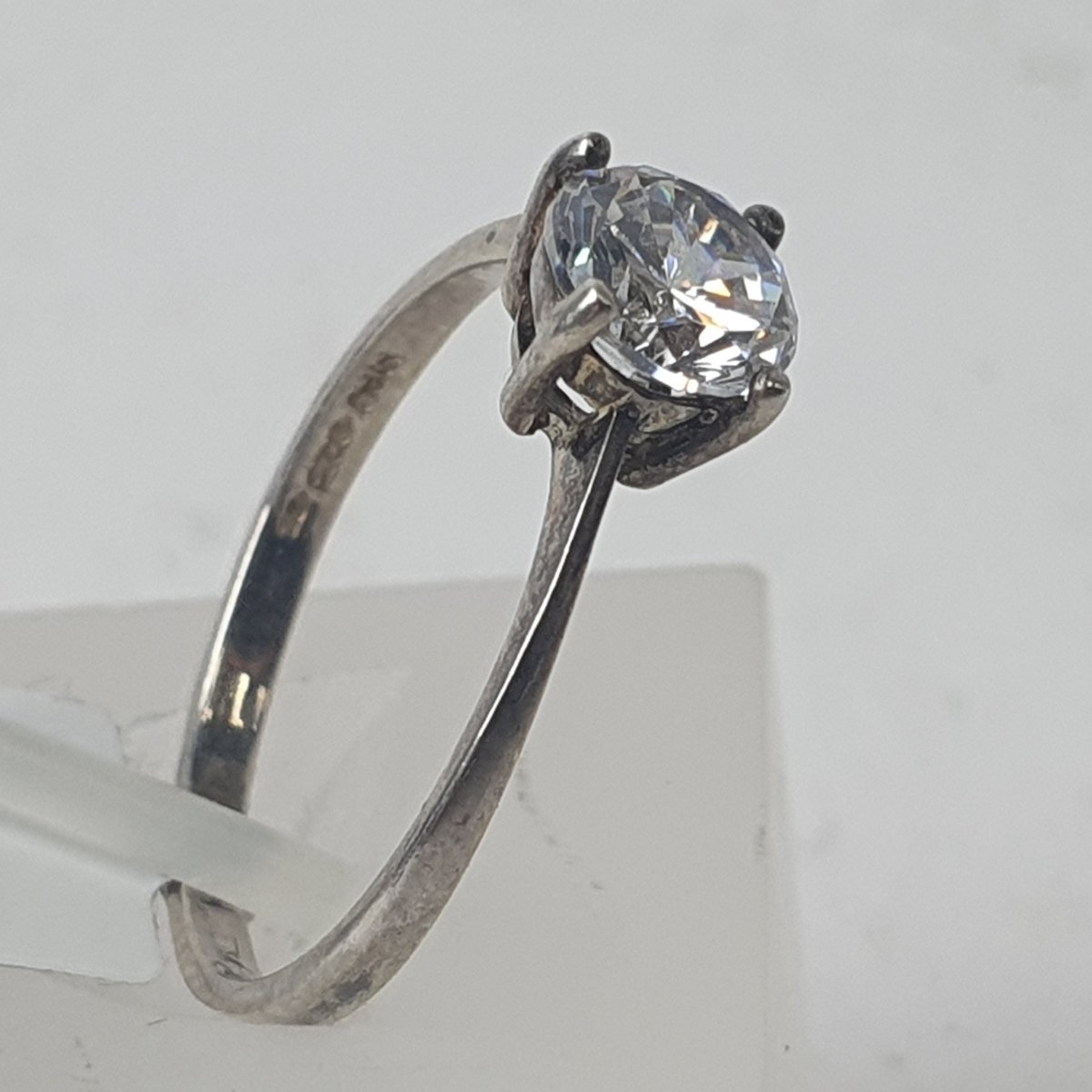 Ladies CZ Silver Ring 1.8GMS - Size Q / 8.5 US - Mega Cash Sydney