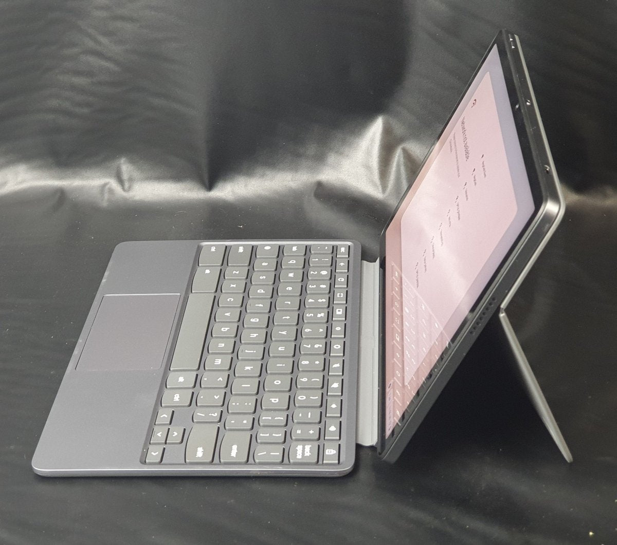 Lenovo - Chromebook - 4/128GB - Luna Grey - 10.95" - Mega Cash Sydney