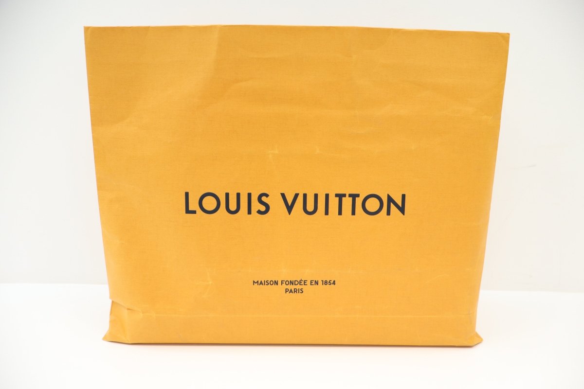 Louis Vuitton Epi Leather Twist MM Bag (M21110) - Mega Cash Sydney