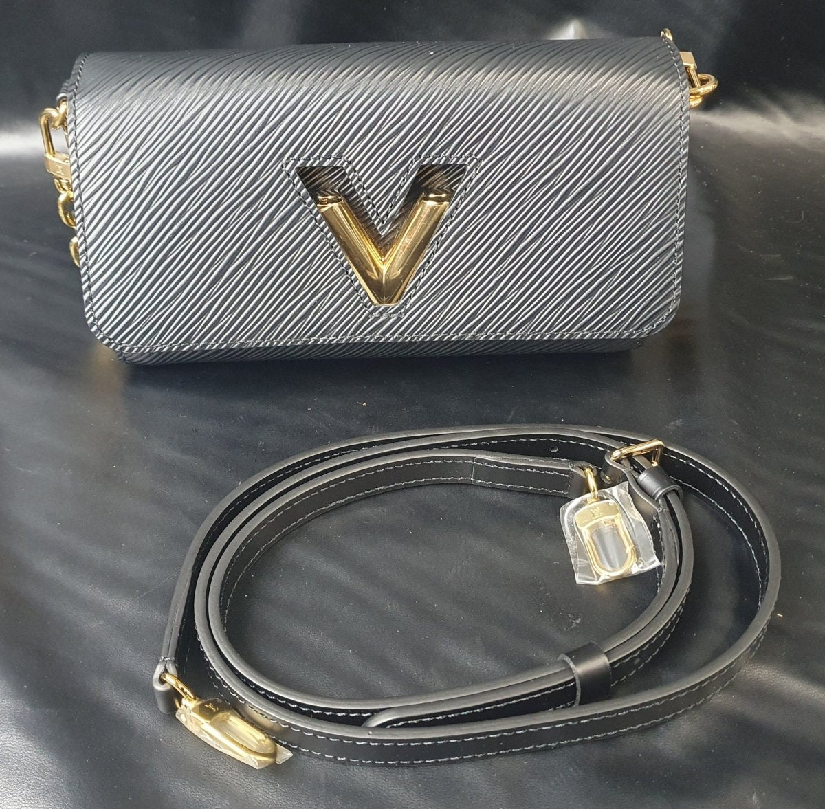 Louis Vuitton - Twist West Pochette - Limited Edition Bag - Mega Cash Sydney