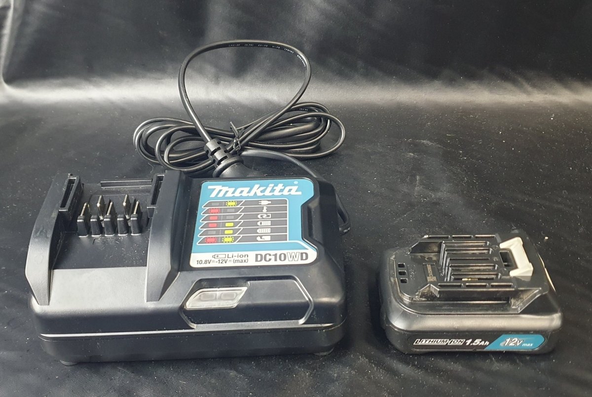 MAKITA - 12V 1 x 1.5Ah 3/8inch Driver Drill with Case - DF333D - Mega Cash Sydney