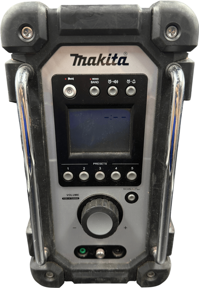 Makita 18v Jobsite Radio BMR102 - with 5.0Ah Battery - Mega Cash Sydney