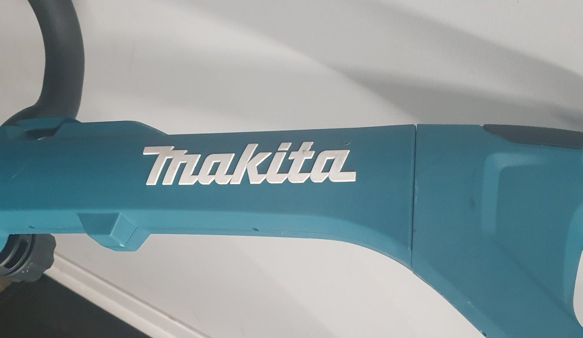 MAKITA - 18V Line Trimmer - DUR193 - Skin Only - Mega Cash Sydney