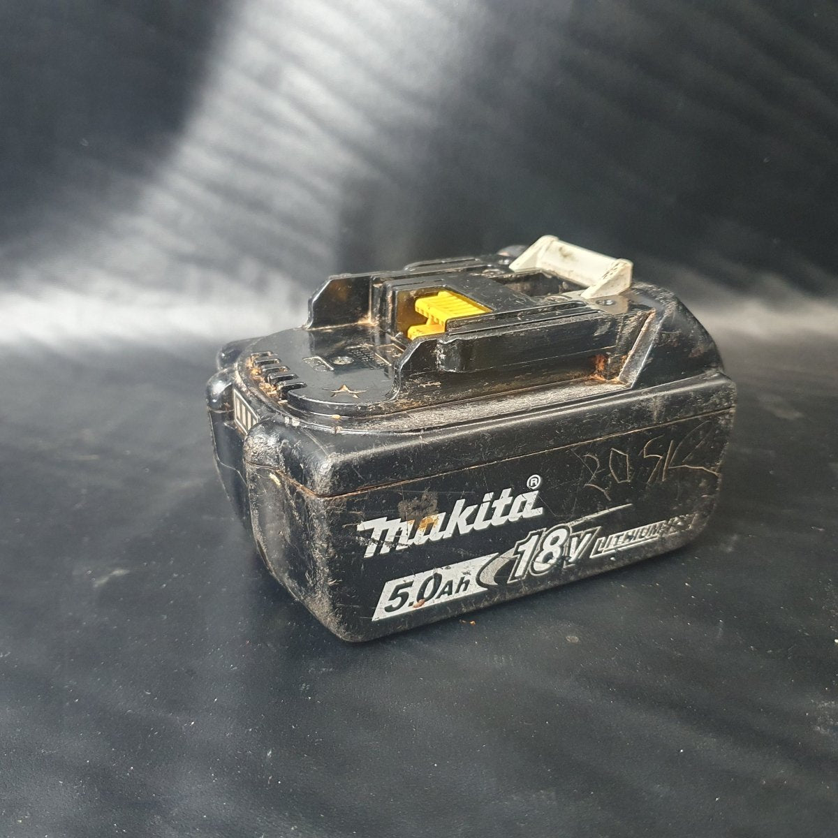 Makita - BL1850B - 18V 5.0Ah Tool Battery - Mega Cash Sydney