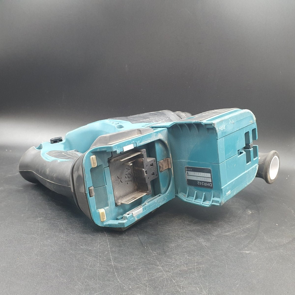 MAKITA - DHR242 - 18V Mobile Brushless 24mm SDS Plus Rotary Hammer - Tool Only - Mega Cash Sydney