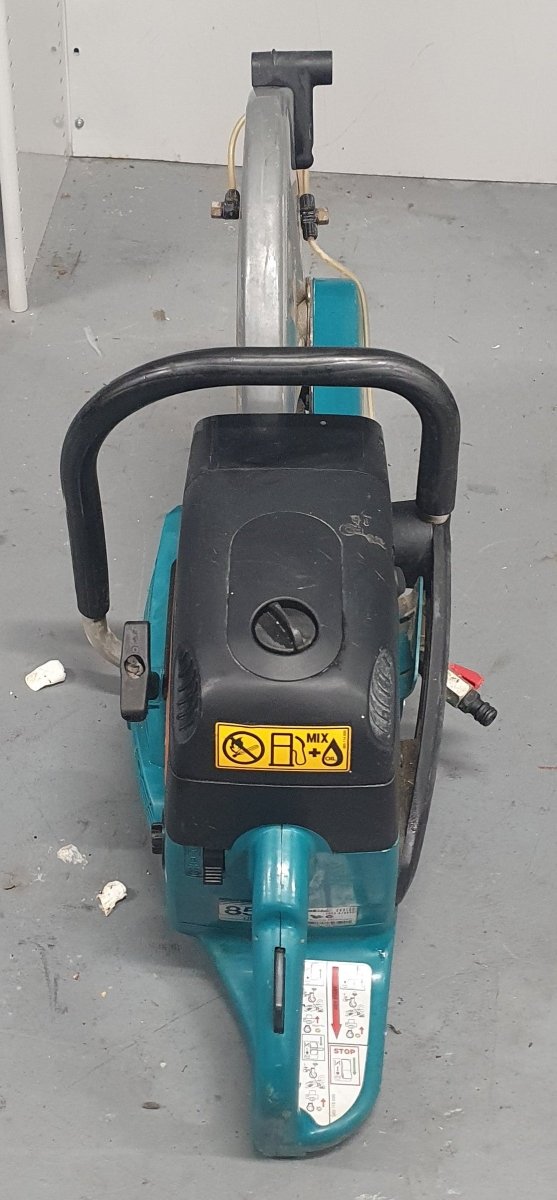 Makita - EK8100 16 / 5.6 Hp 2 Stroke Power Cutter - Mega Cash Sydney