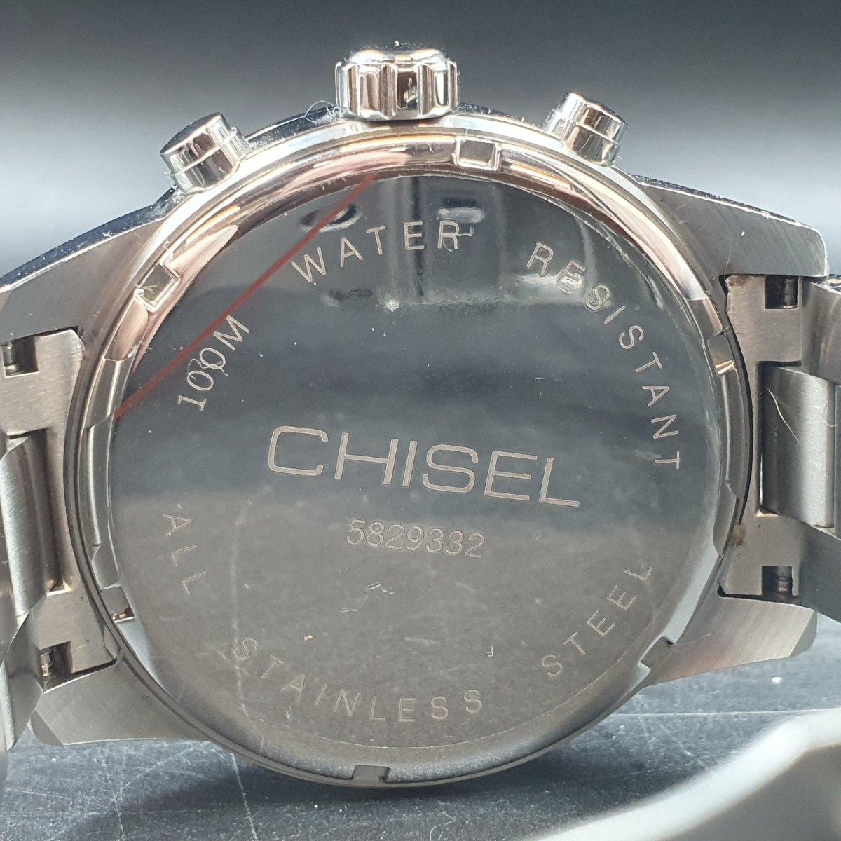 MENS CHISEL WATCH - 50.0GMS - SILVER STAINLESS STEEL BAND - CHRONOGRAPH - Mega Cash Sydney