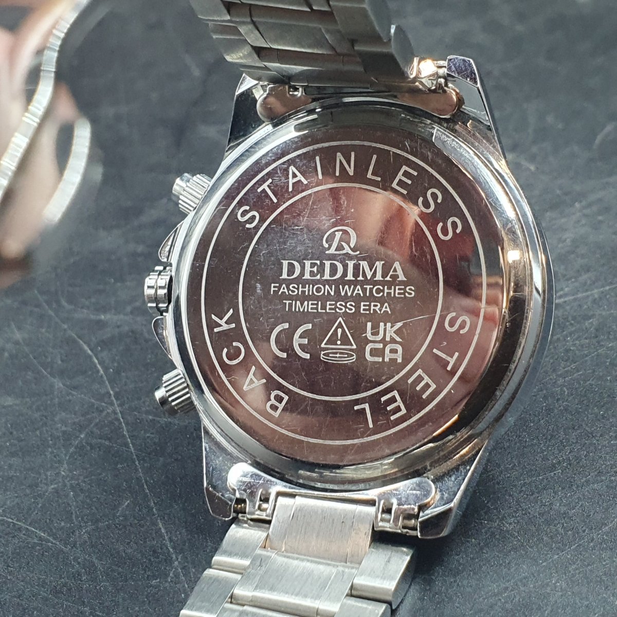 MENS DEDIMA WATCH - 50.0GMS WITH SILVER STAINLESS STEEL BAND - Mega Cash Sydney