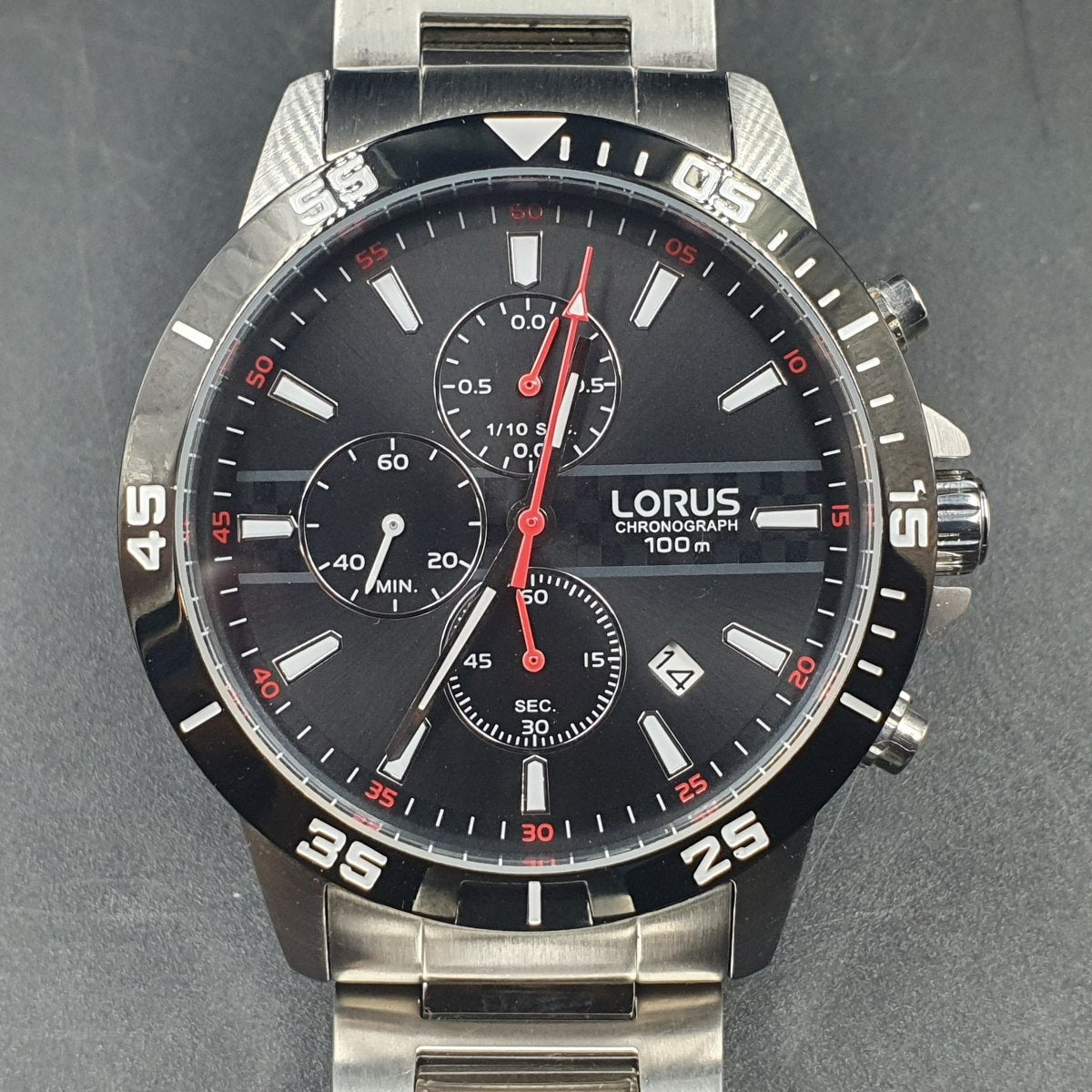 MENS LORUS WATCH - 50.0GMS - VD57-X147 - SILVER STAINLESS STEEL BAND - Mega Cash Sydney