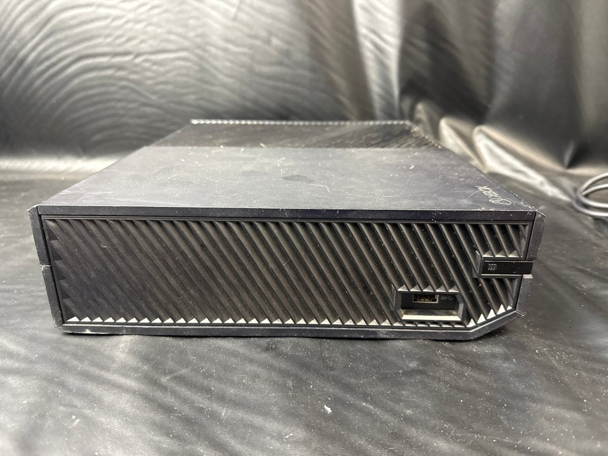 Microsoft Xbox One Console - 1540 - 1TB - Mega Cash Sydney