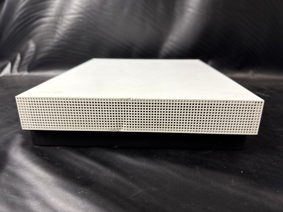 Microsoft Xbox One X 1787 1TB - Mega Cash Sydney