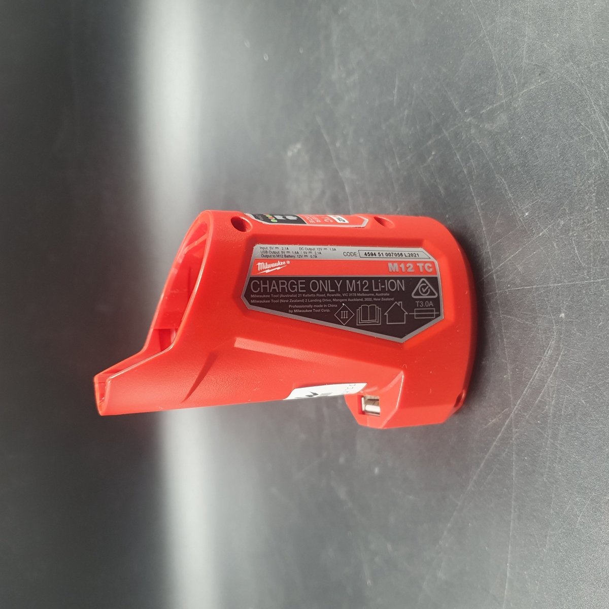MILWAUKEE - M12 TC - 12 Volt Compact Charger Cordless Tool Charger - Mega Cash Sydney