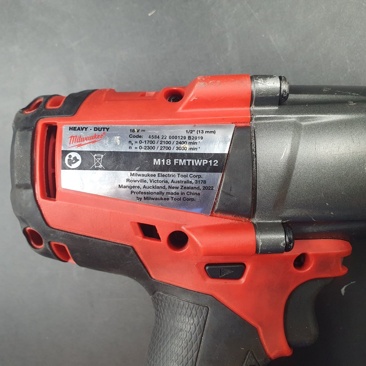 MILWAUKEE - M18 FUEL™ 1/2" Mid - Torque Impact Wrench with Pin Detent (Tool Only) - M18FMTIWP12 - Mega Cash Sydney